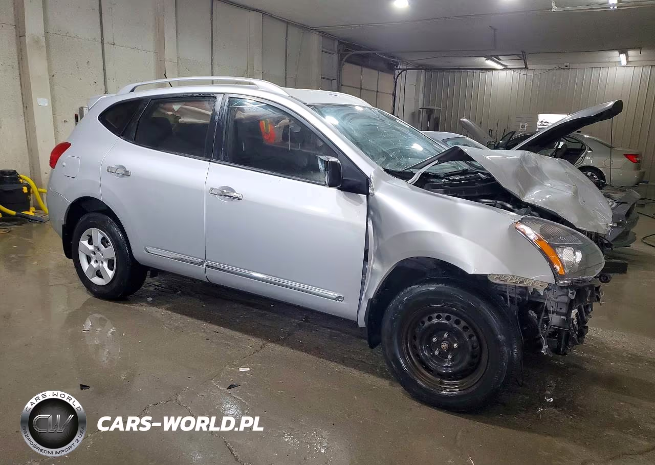 2014 Nissan Rogue Select S VIN:JN8AS5MV8EW721161 - 4