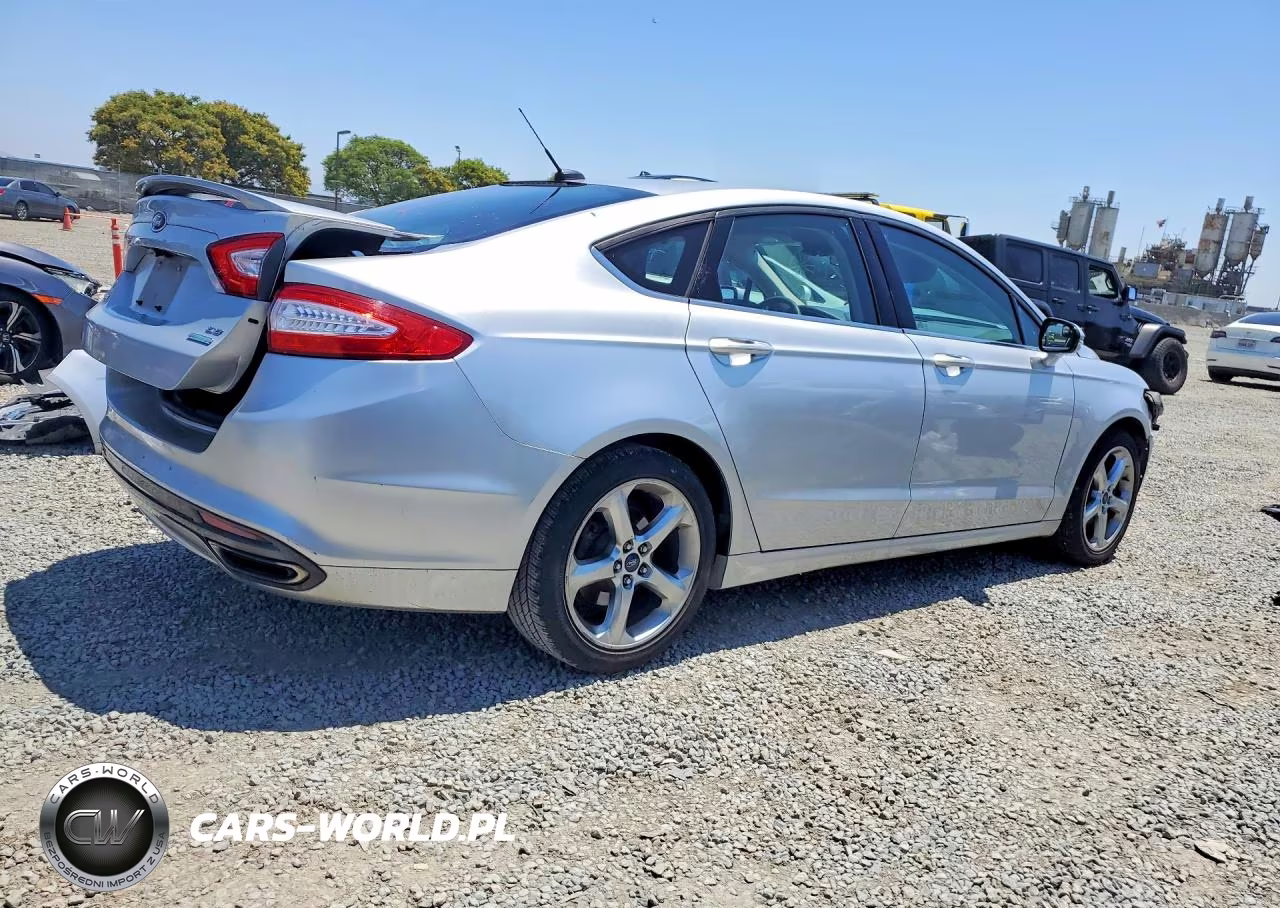 2015 Ford Fusion Se VIN:3FA6P0H95FR167445 - 3
