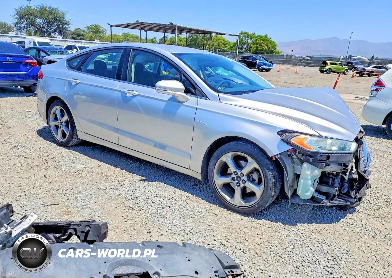 2015 Ford Fusion Se VIN:3FA6P0H95FR167445 - 4