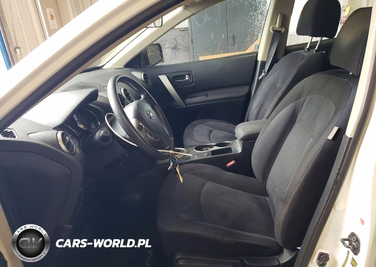 2015 Nissan Rogue Select S VIN:JN8AS5MTXFW155424 - 7