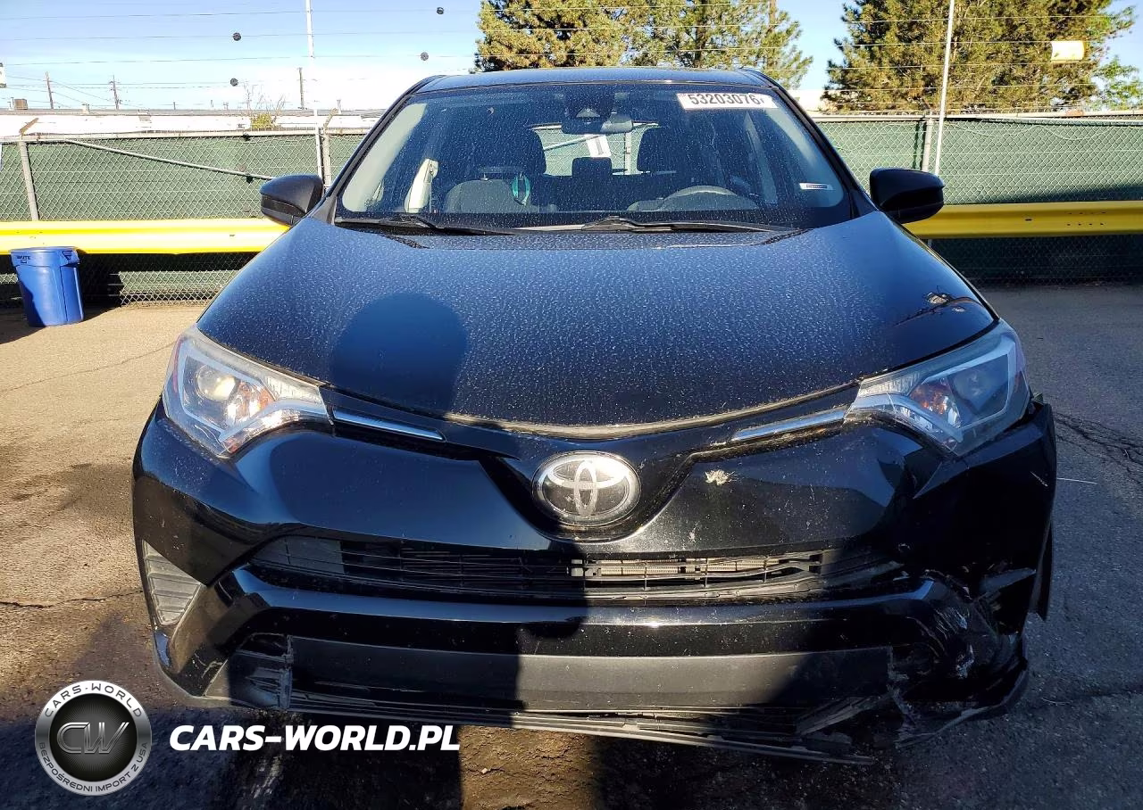 2018 Toyota Rav4 Le VIN:2T3BFREV8JW741347 - 5