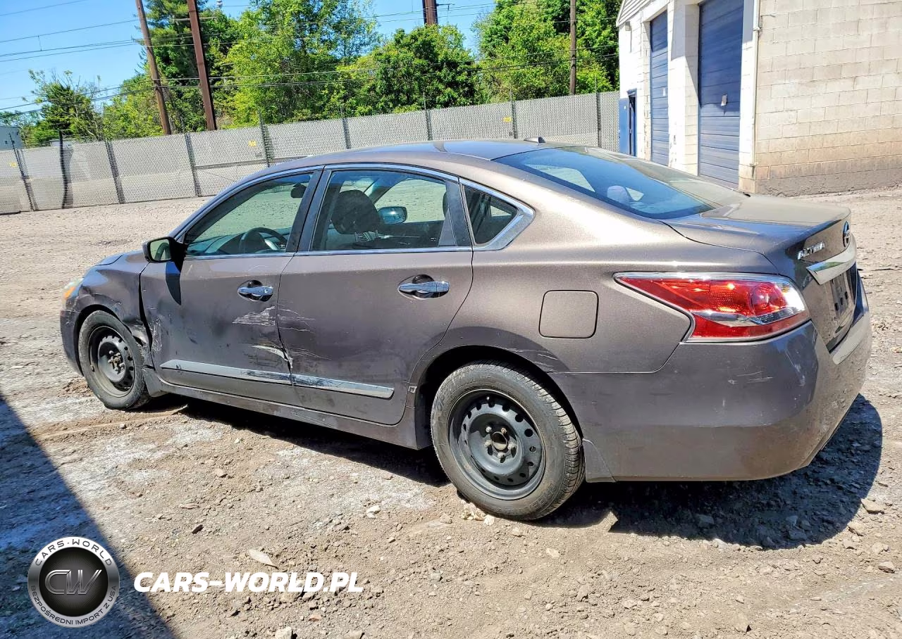 2015 Nissan Altima 2.5 S VIN:1N4AL3AP0FC110293 - 2