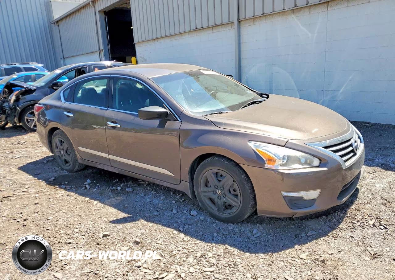 2015 Nissan Altima 2.5 S VIN:1N4AL3AP0FC110293 - 4