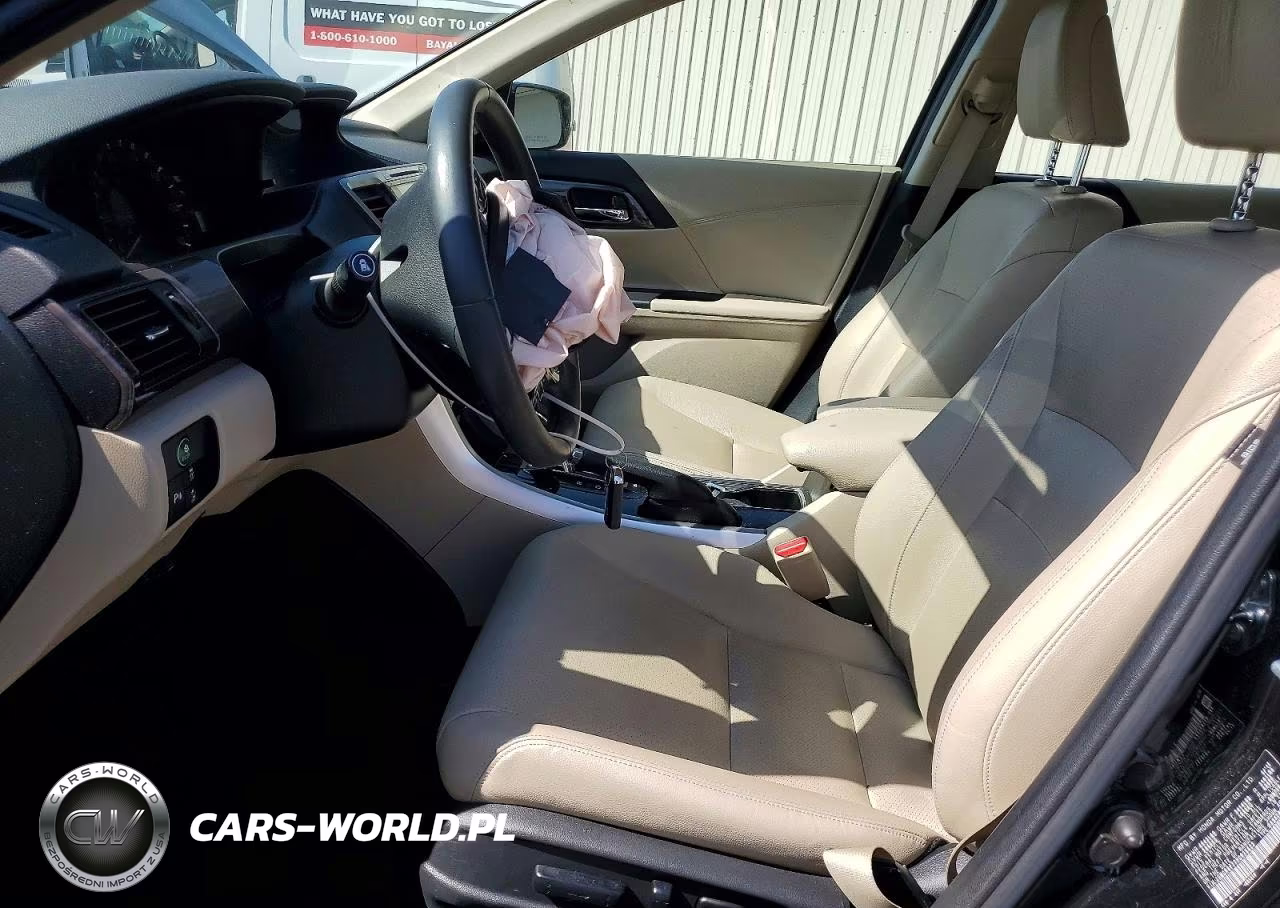 2017 Honda Accord Touring Hybrid VIN:JHMCR6F77HC025822 - 7