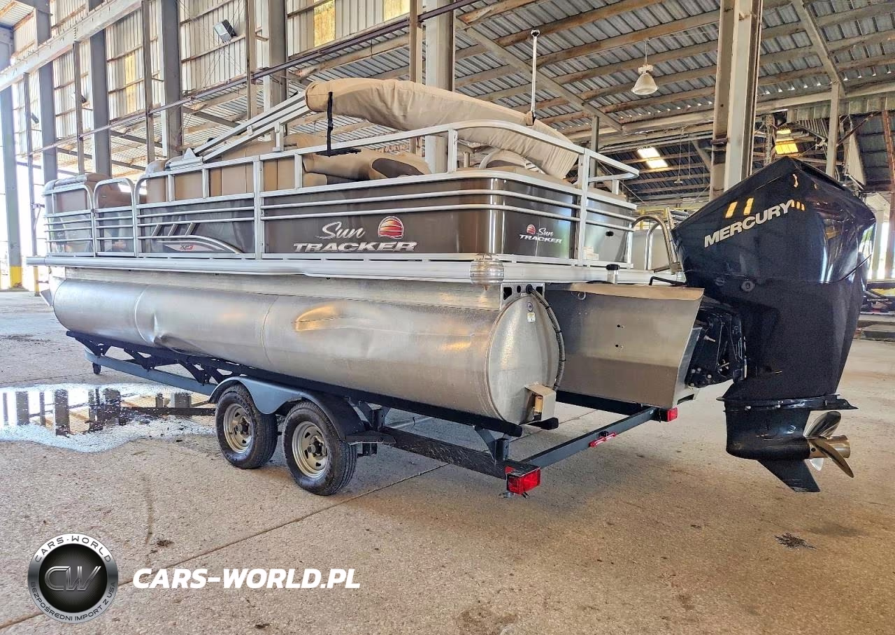 2023 Suntracker Tritoon Boat VIN:BUU81406F223 - 3