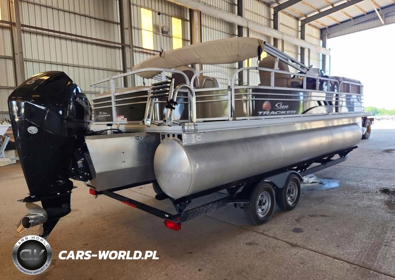 2023 Suntracker Tritoon Boat VIN:BUU81406F223 - 4