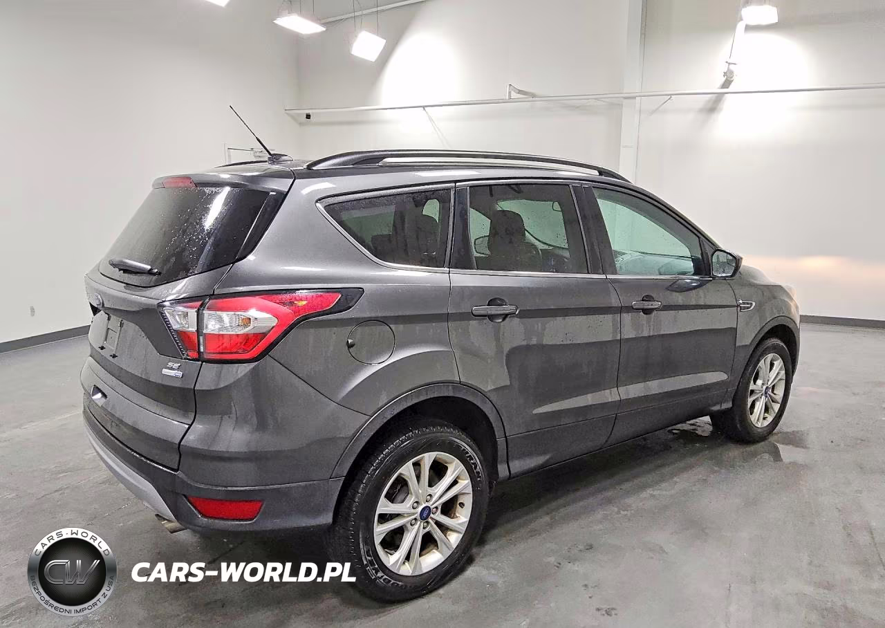 2018 Ford Escape Se VIN:1FMCU9GD1JUC10675 - 3
