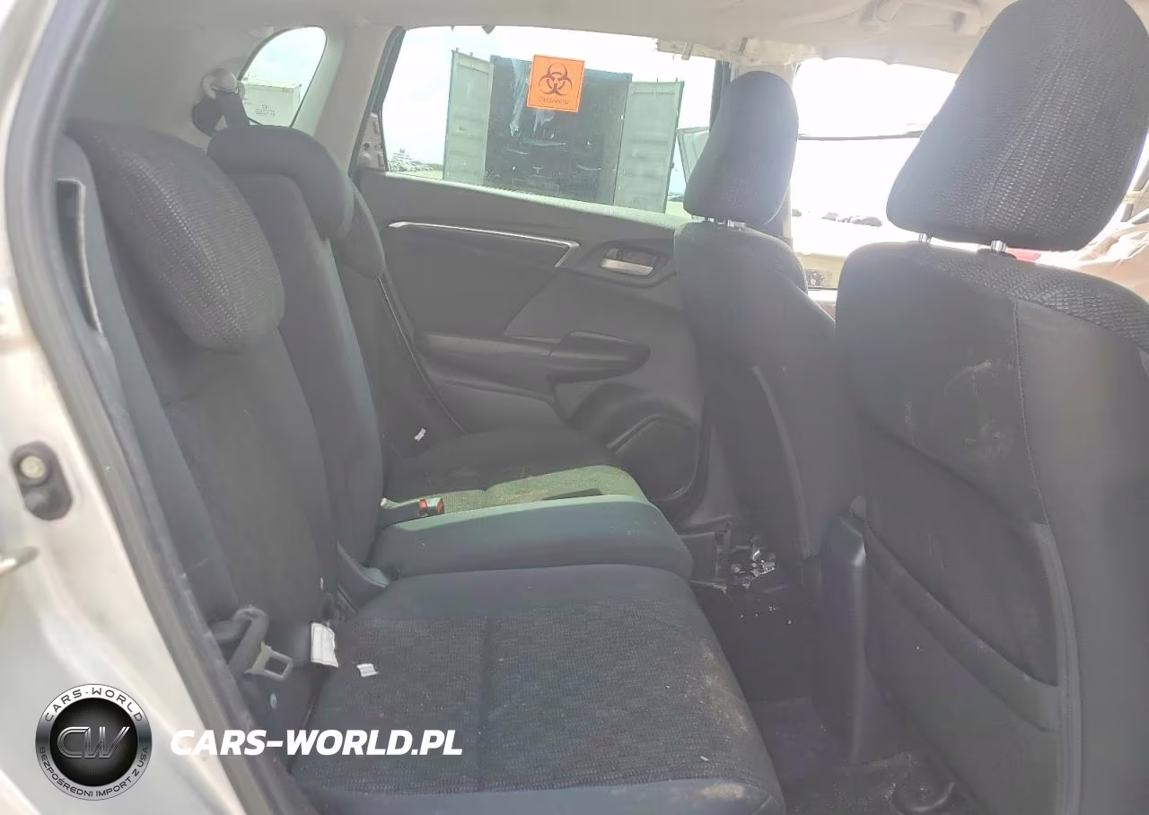 2015 Honda Fit Lx VIN:3HGGK5H59FM751918 - 10