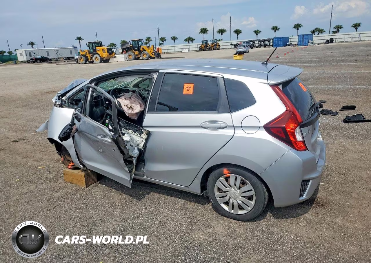 2015 Honda Fit Lx VIN:3HGGK5H59FM751918 - 2