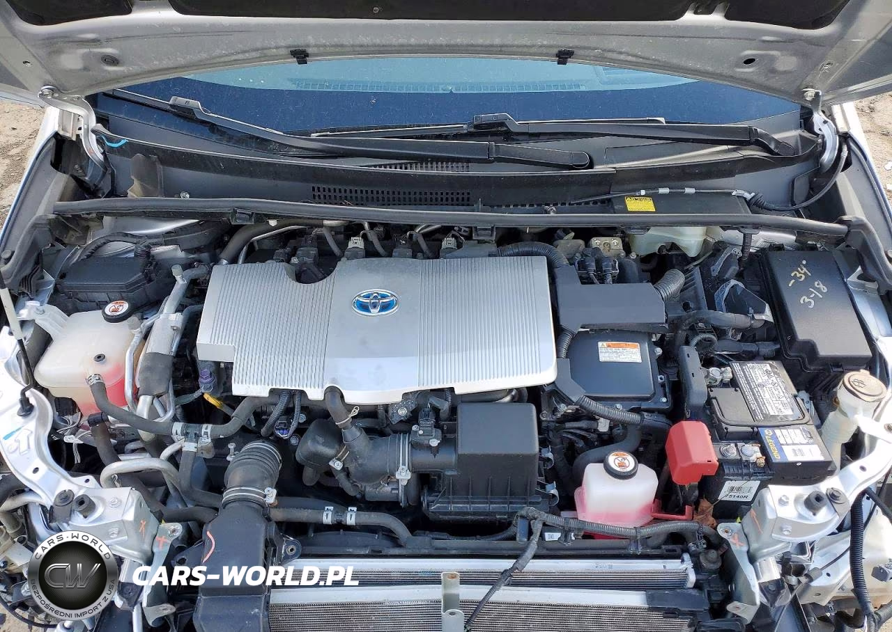 2018 Toyota Prius Prime Advanced VIN:JTDKARFP0J3072296 - 11