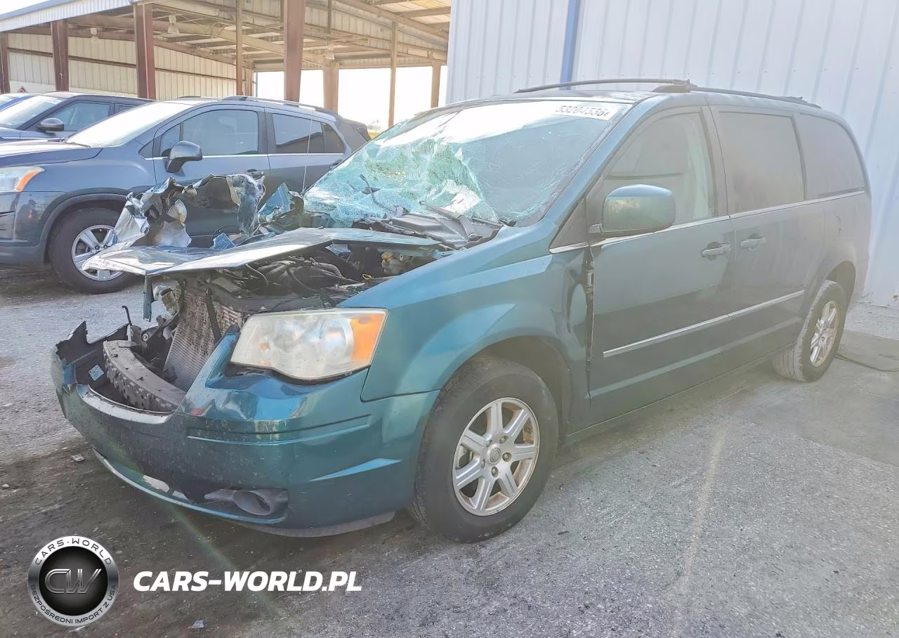 2009 Chrysler Town & Country Touring