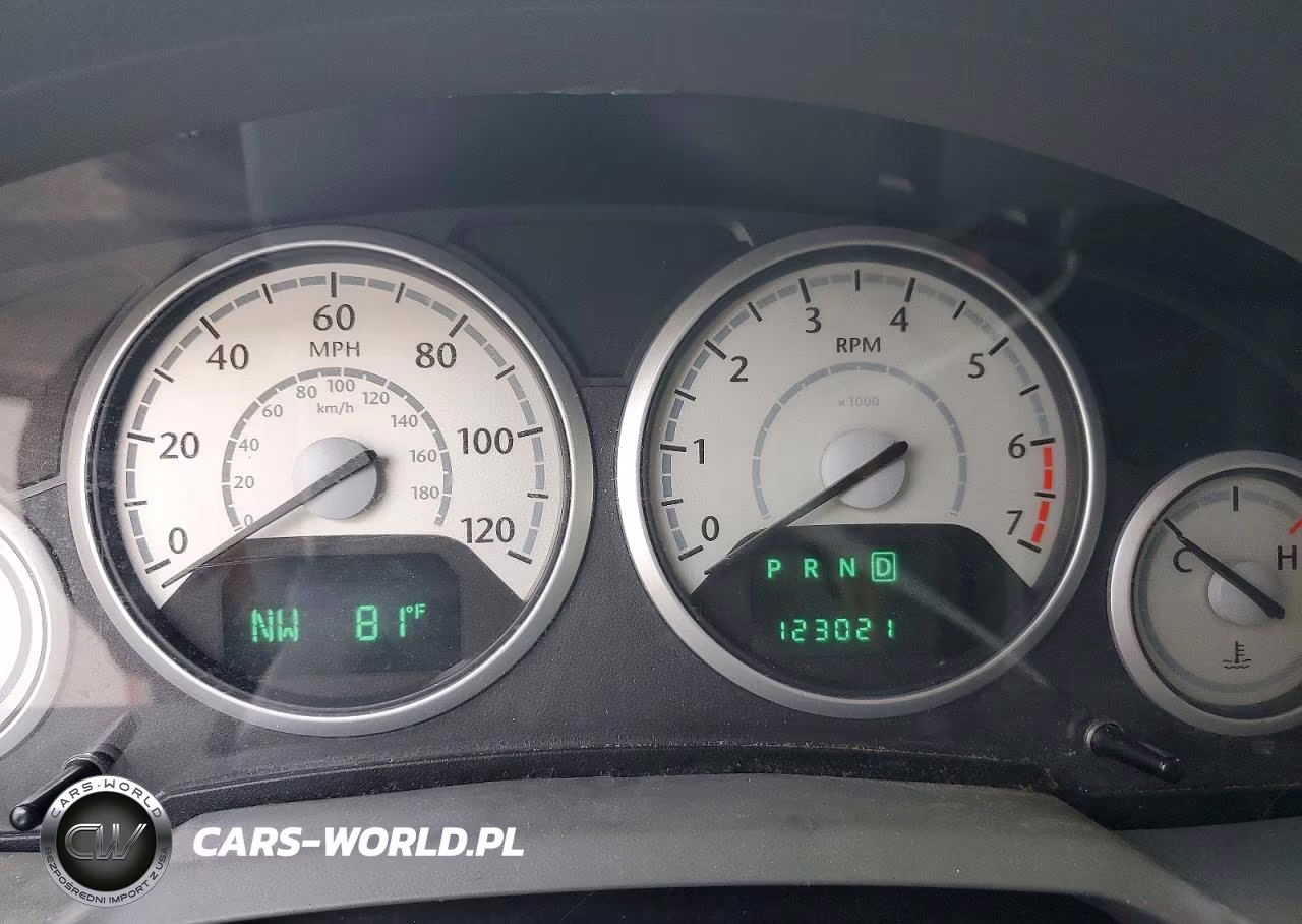 2009 Chrysler Town & Country Touring VIN:2A8HR54159R627698 - 9