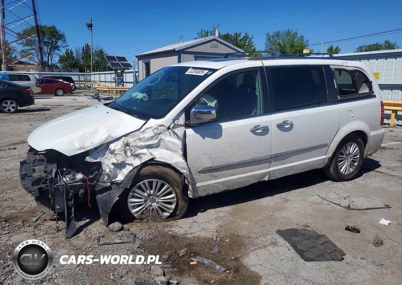 2012 Chrysler Town & Country Limited – zdjęcie 1 z 13