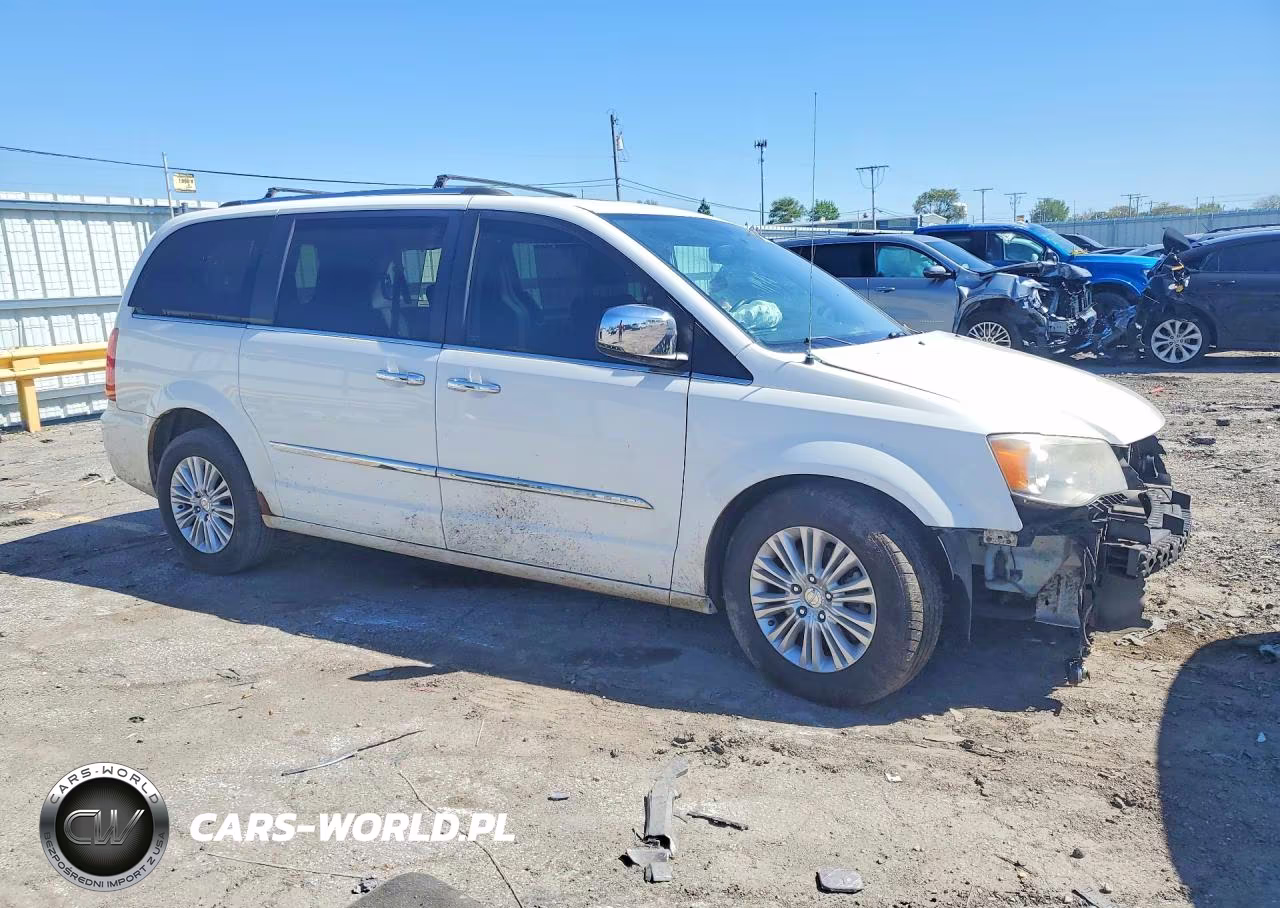 2012 Chrysler Town & Country Limited VIN:2C4RC1GG3CR368352 - 4