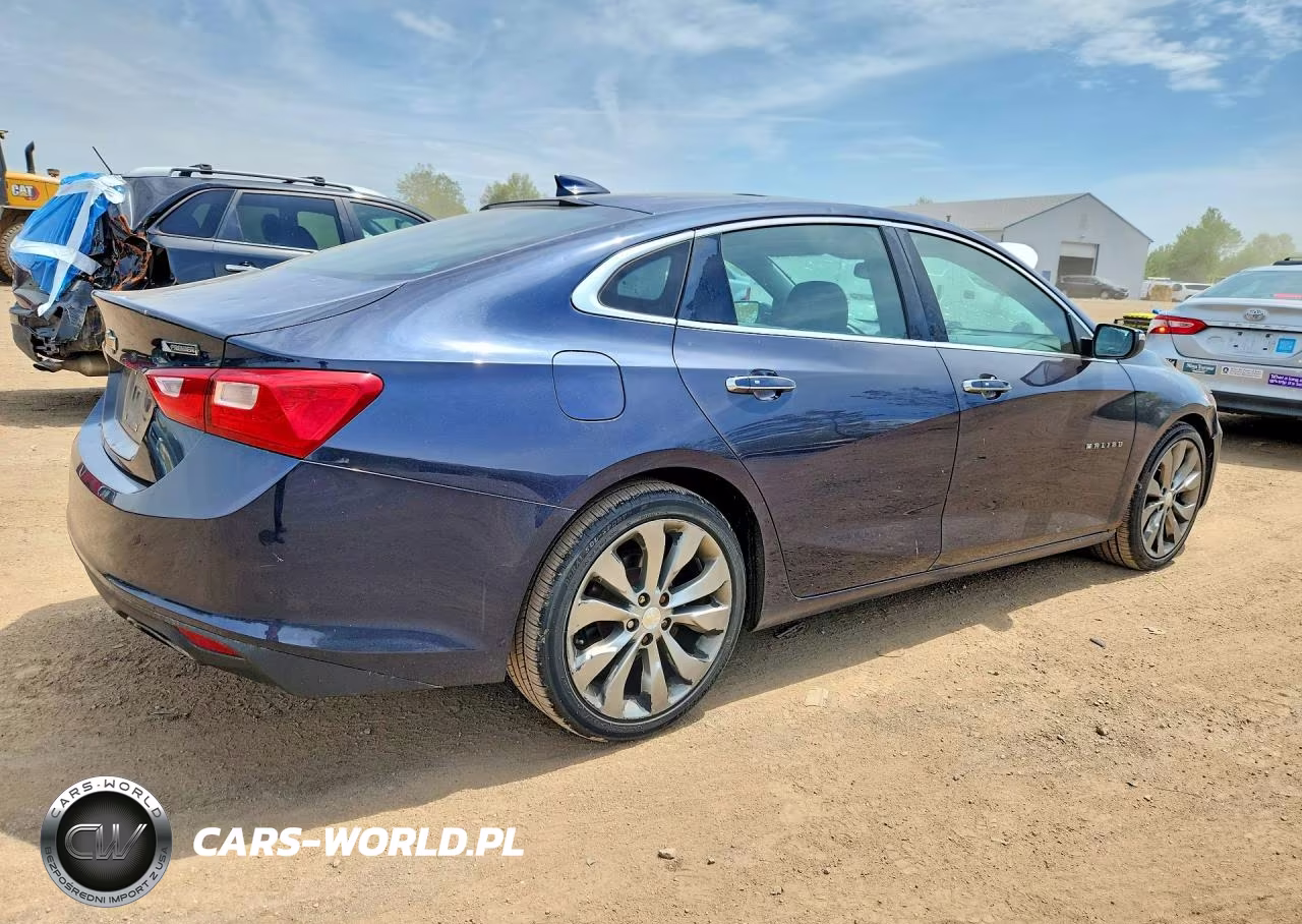 2016 Chevrolet Malibu Premier VIN:1G1ZH5SX5GF207684 - 3