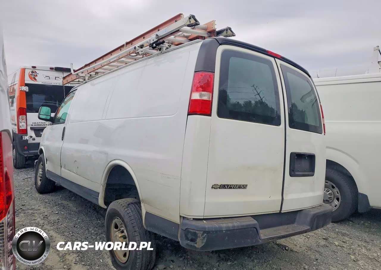 2017 Chevrolet Express G2500 VIN:1GCWGAFF1H1180179 - 2