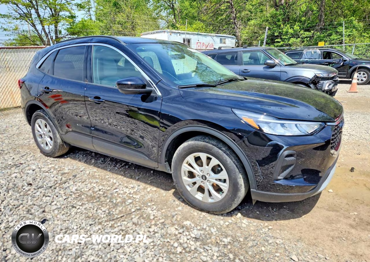 2023 Ford Escape Active VIN:1FMCU9GN5PUB20446 - 4