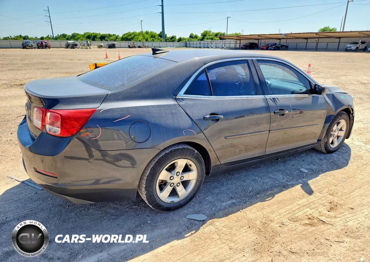 2015 Chevrolet Malibu Ls VIN:1G11B5SL1FF220152 - 3