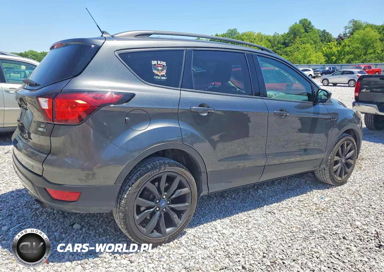 2019 Ford Escape Se VIN:1FMCU9GD9KUB85431 - 3