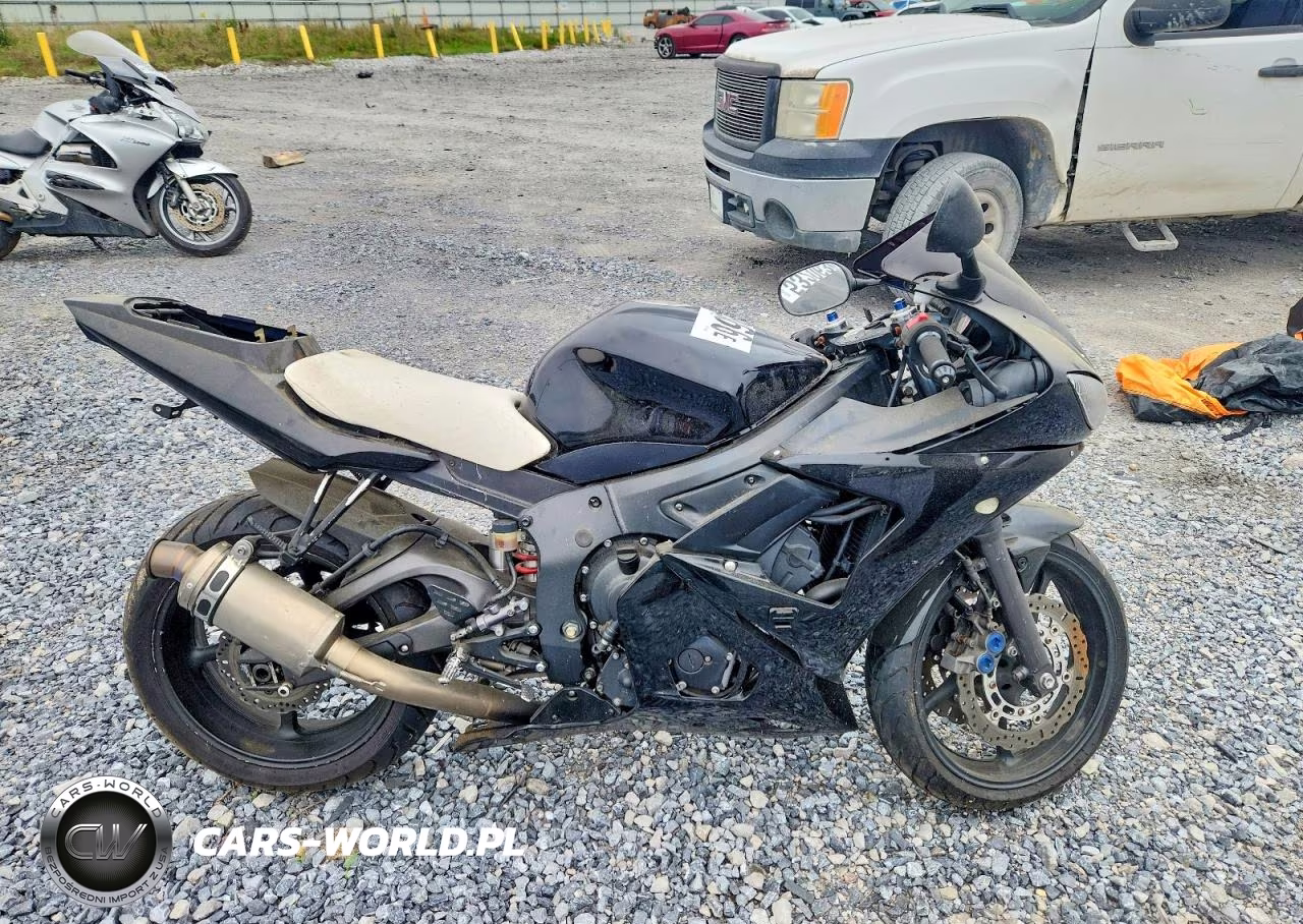 2004 Yamaha Yzfr6 L