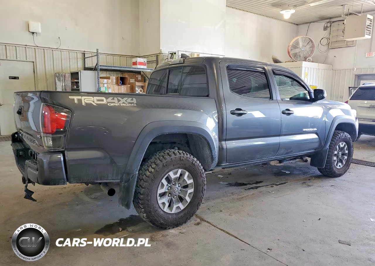 2016 Toyota Tacoma Trd Off-Road VIN:3TMCZ5AN3GM021457 - 3