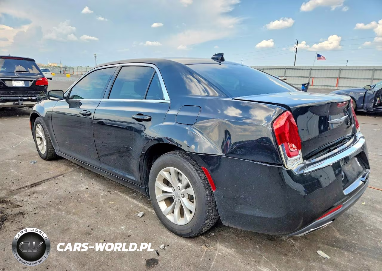 2015 Chrysler 300 Limited VIN:2C3CCAAG3FH742987 - 2