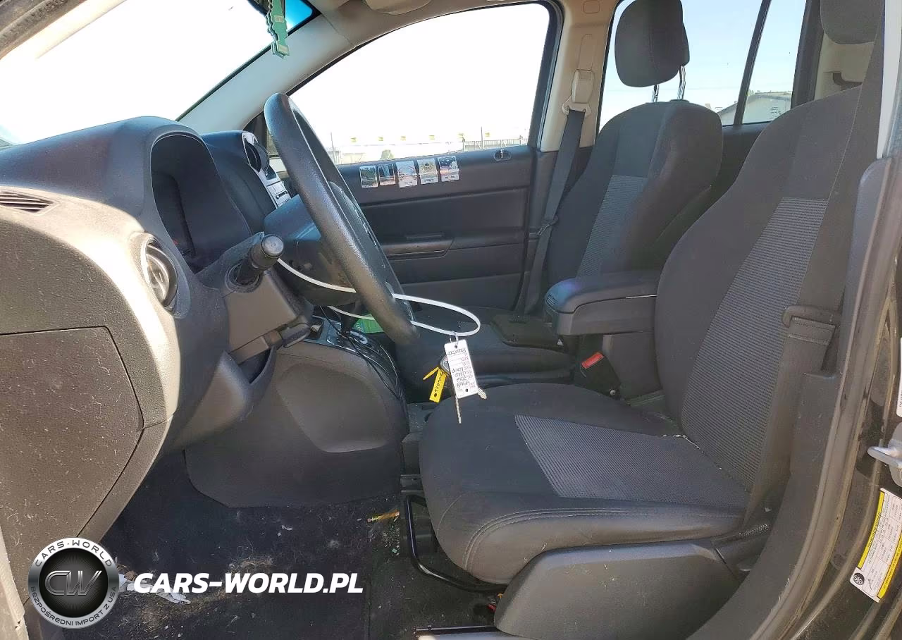 2012 Jeep Compass Sport VIN:1C4NJCBA7CD601039 - 7
