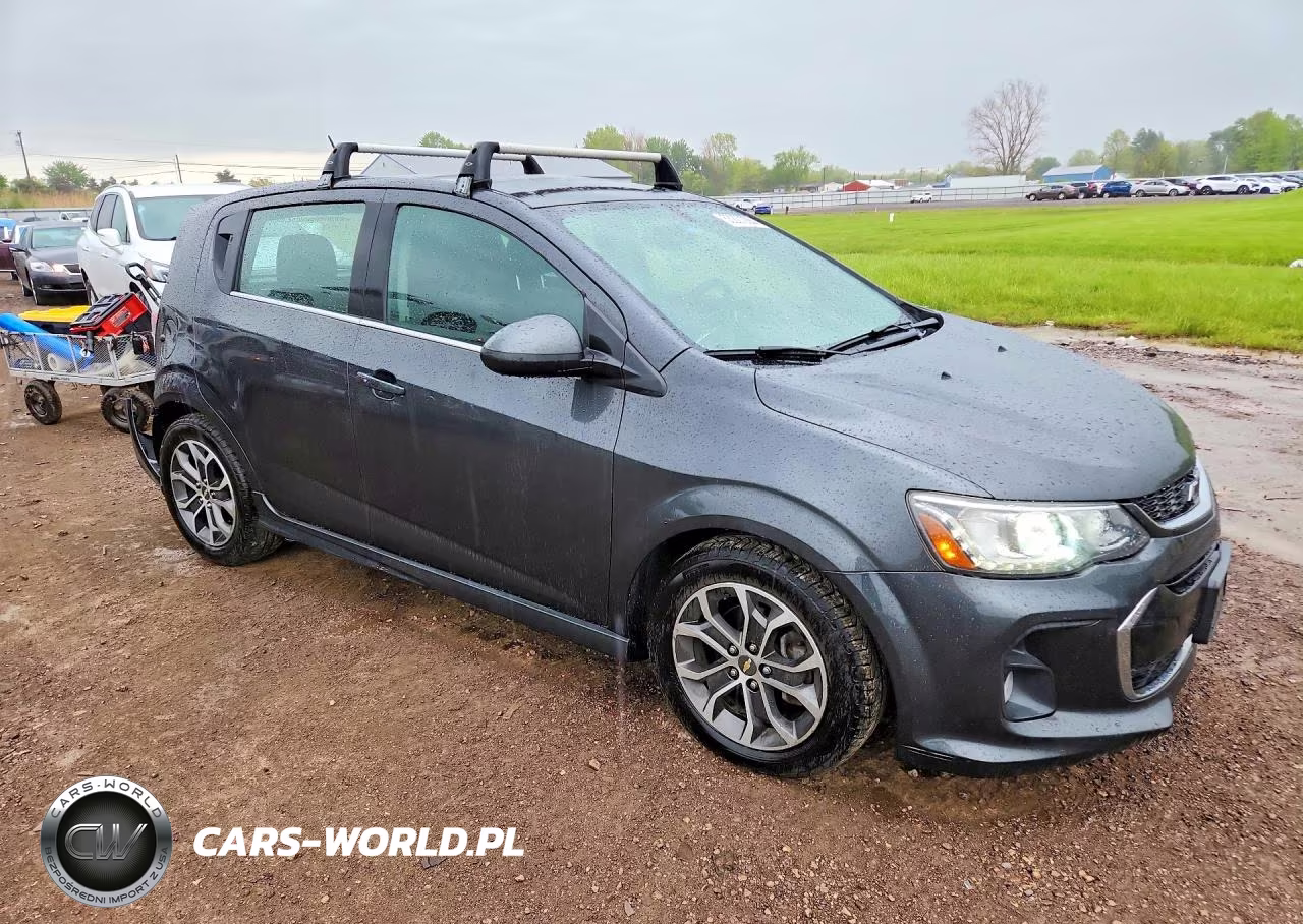 2017 Chevrolet Sonic Lt VIN:1G1JD6SB7H4145639 - 4