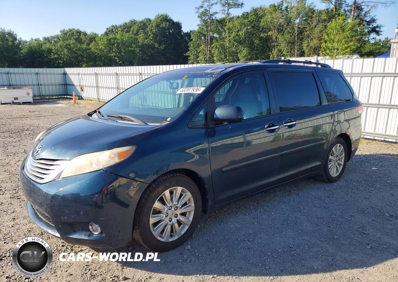 2011 Toyota Sienna Limited 7-Passenger