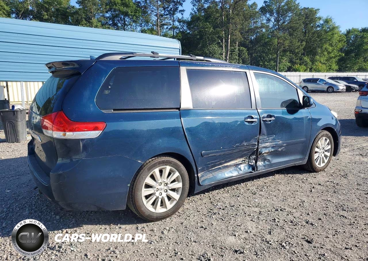 2011 Toyota Sienna Limited 7-Passenger VIN:5TDYK3DC0BS147406 - 3