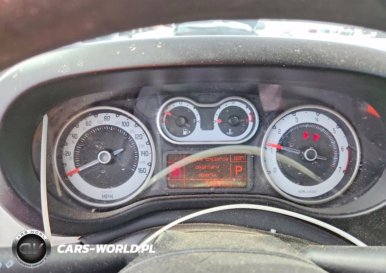 2014 Fiat 500L Pop VIN:ZFBCFAAH5EZ016674 - 9