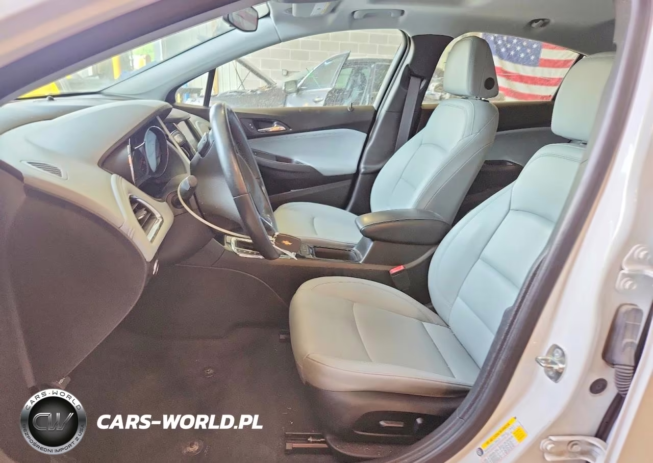 2019 Chevrolet Cruze Premier VIN:1G1BF5SM9K7101559 - 7