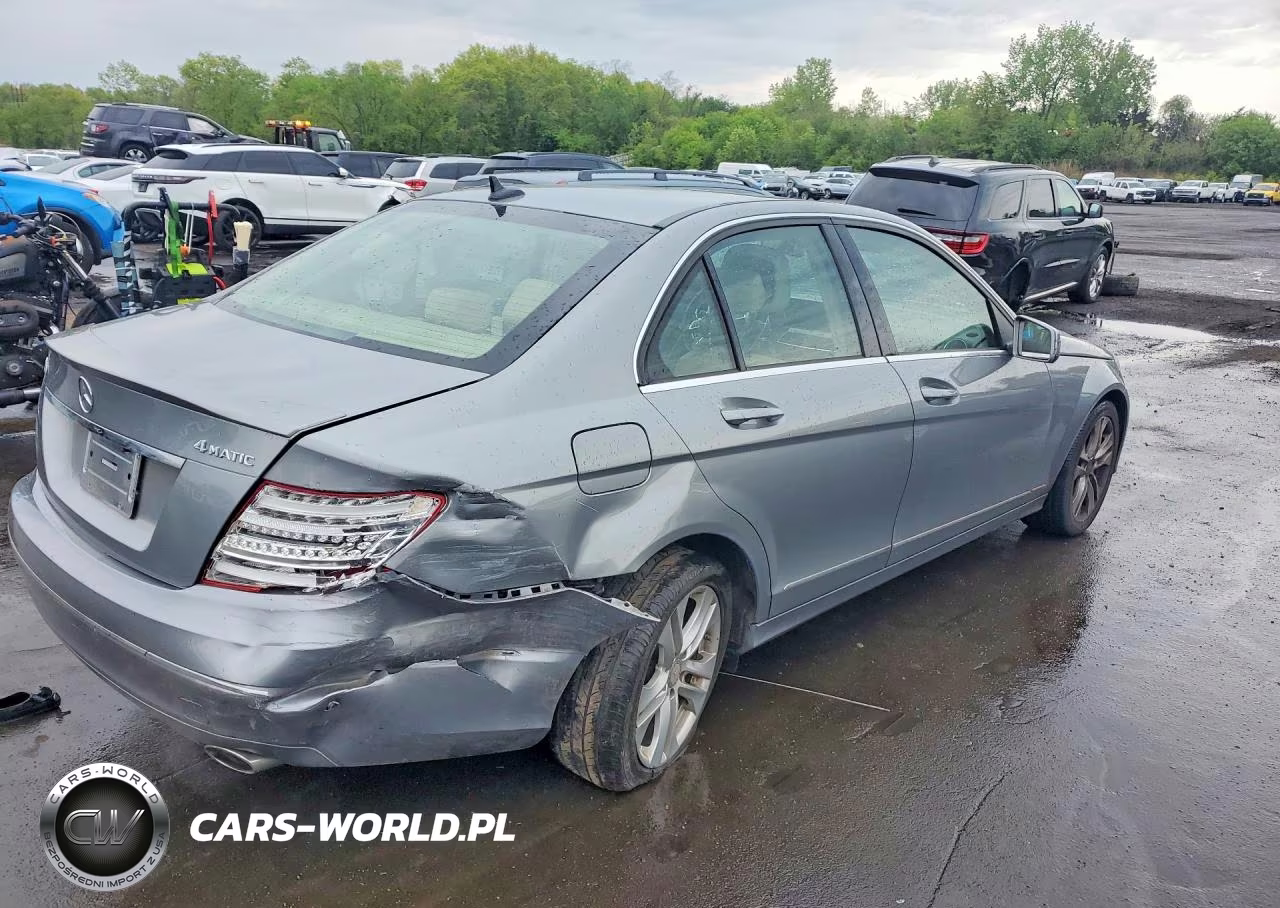 2014 Mercedes-Benz C 300 4Matic VIN:WDDGF8ABXEA955732 - 3