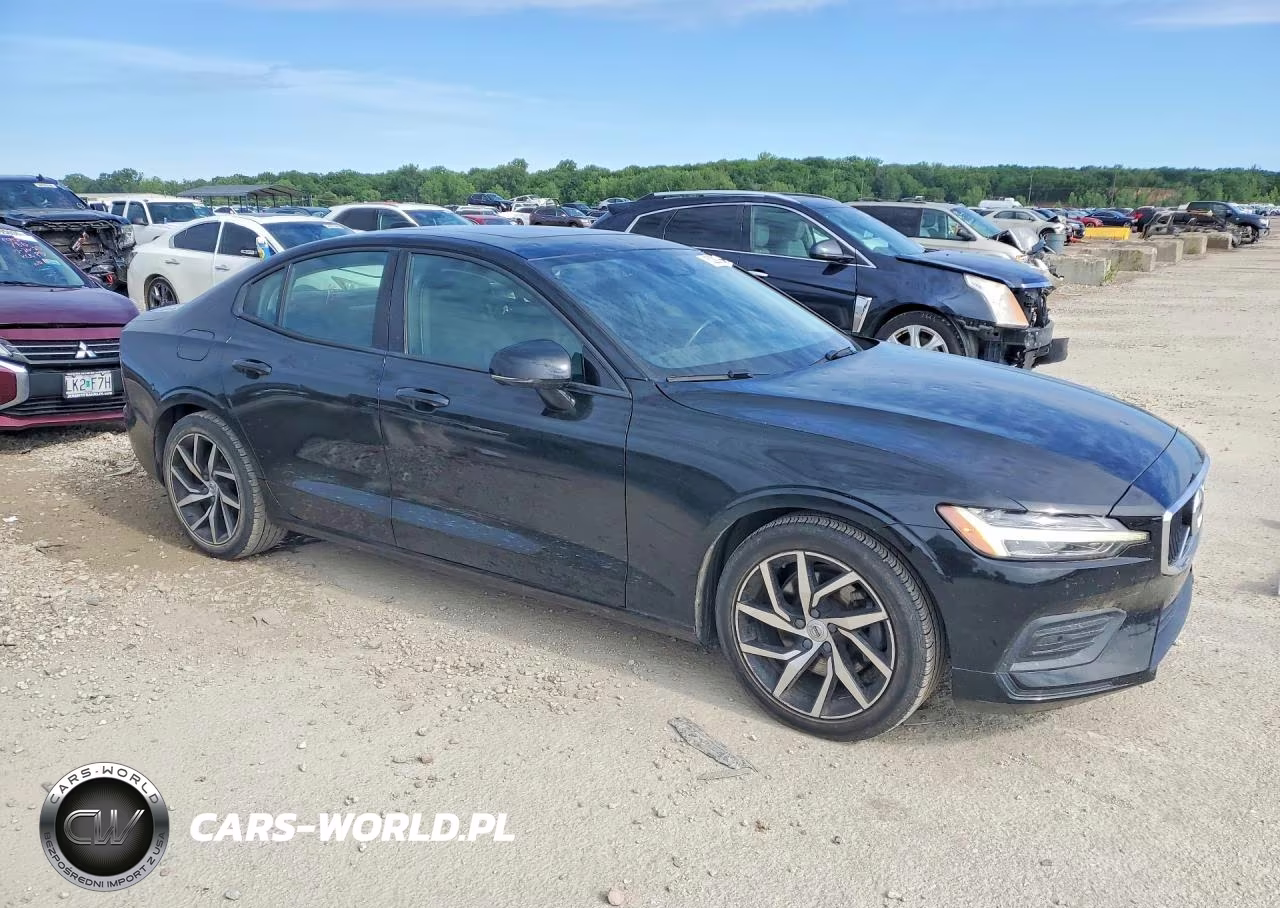 2020 Volvo S60 T5 Momentum VIN:7JR102FK7LG048391 - 4