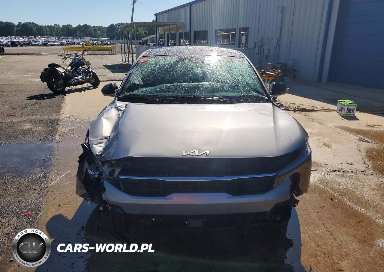 2025 Kia K4 Gt Line VIN:3KPFW4DE6SE210117 - 5