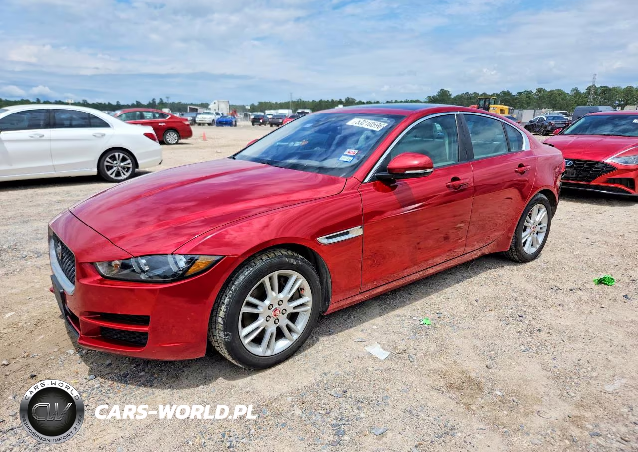2017 Jaguar Xe Premium