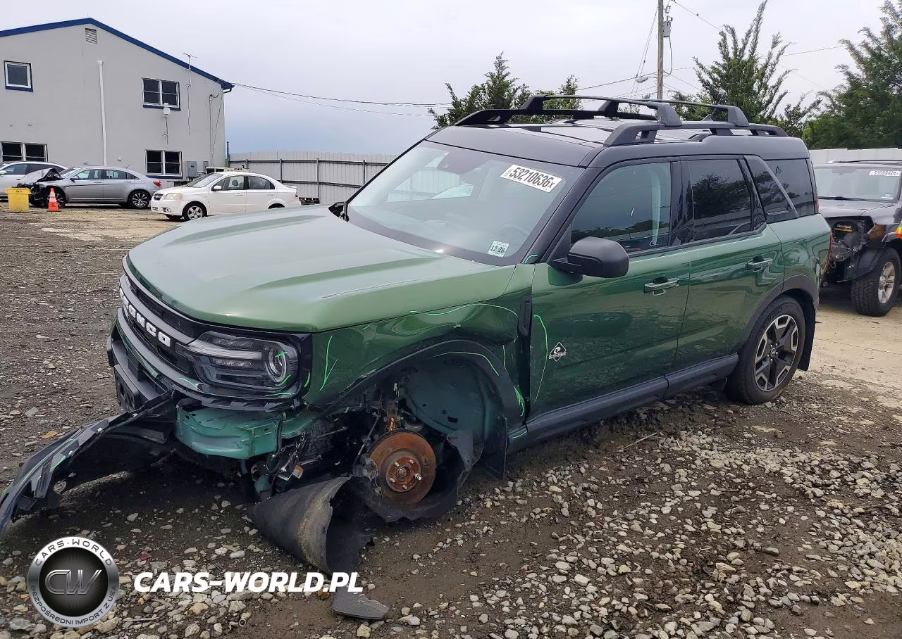 2023 Ford Bronco Sport Outer Banks – zdjęcie 1 z 13
