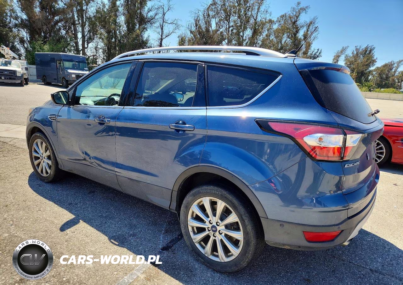 2018 Ford Escape Titanium VIN:1FMCU0J94JUC58543 - 2