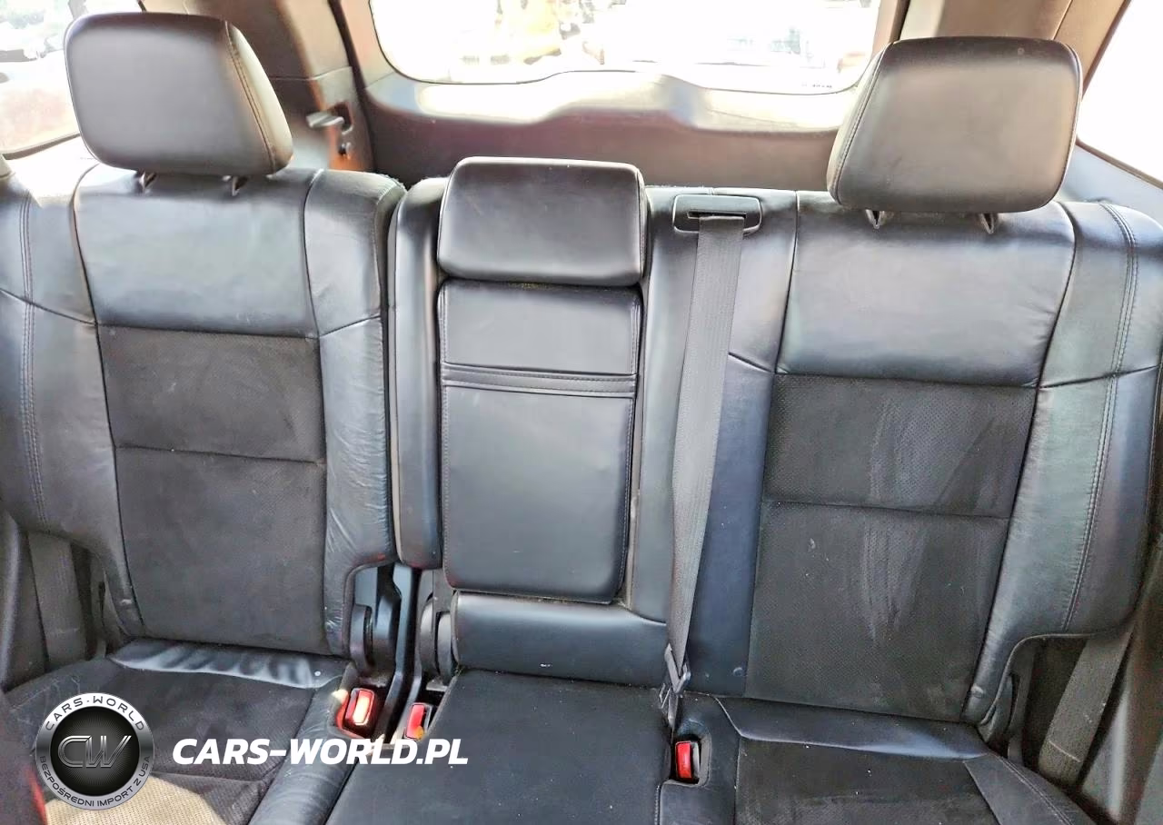 2018 Jeep Cherokee VIN:1C4RJFAG4JC222737 - 10
