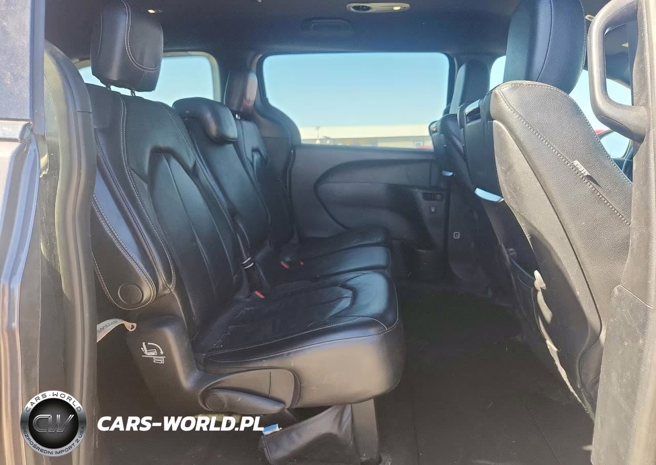 2019 Chry Pacifica T VIN:2C4RC1EG1KR714836 - 10
