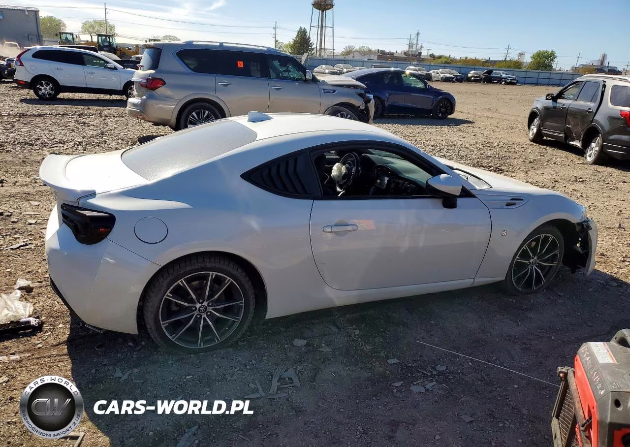 2017 Toyota 86 Base VIN:JF1ZNAA13H8703469 - 3