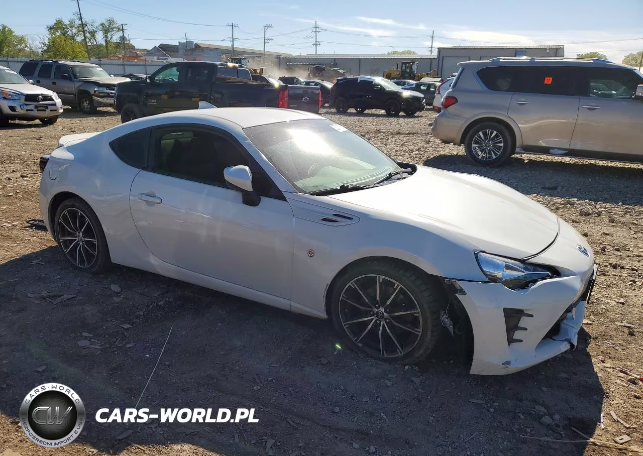 2017 Toyota 86 Base VIN:JF1ZNAA13H8703469 - 4