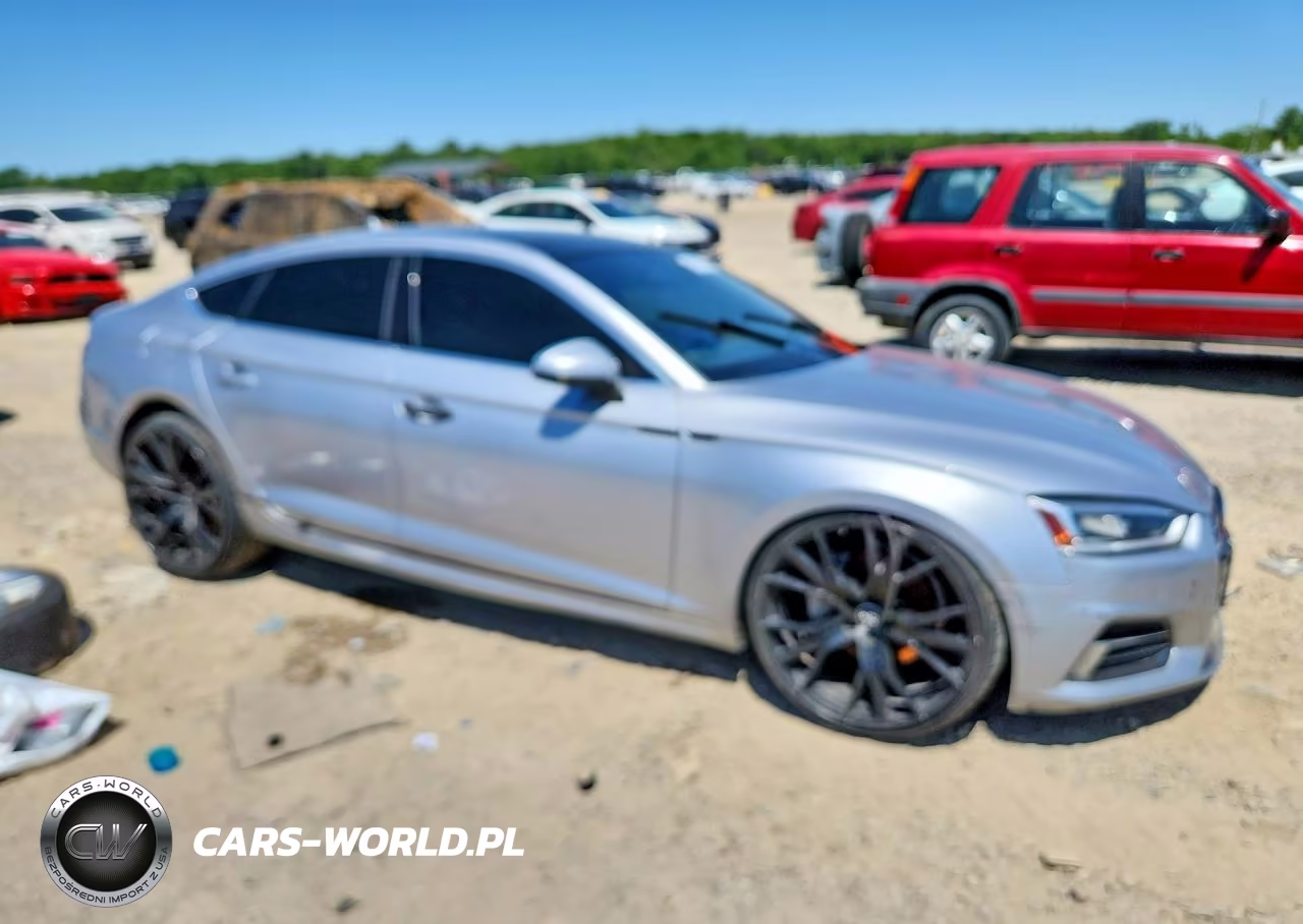 2019 Audi A5 Premium VIN:WAUANCF56KA054472 - 4