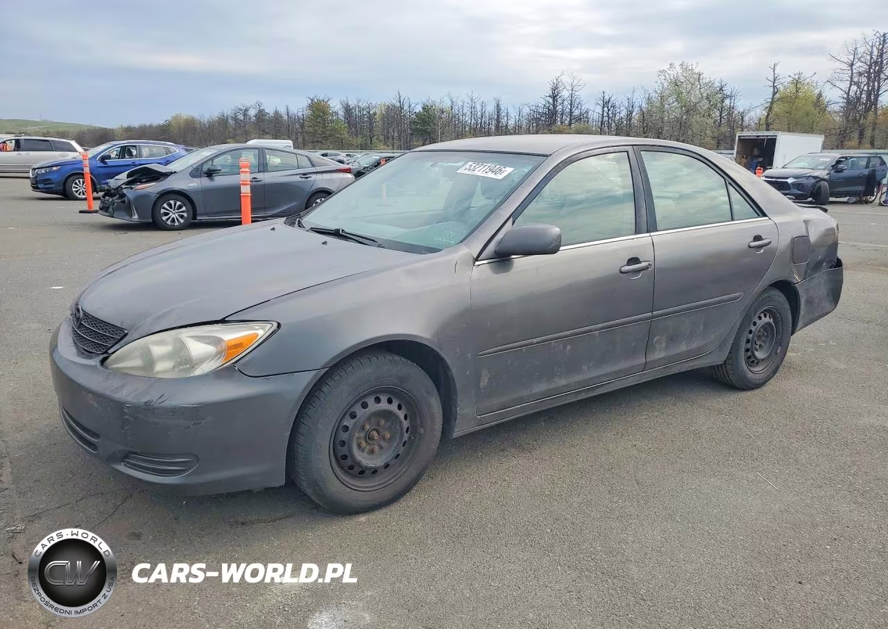 2004 Toyota Camry Le