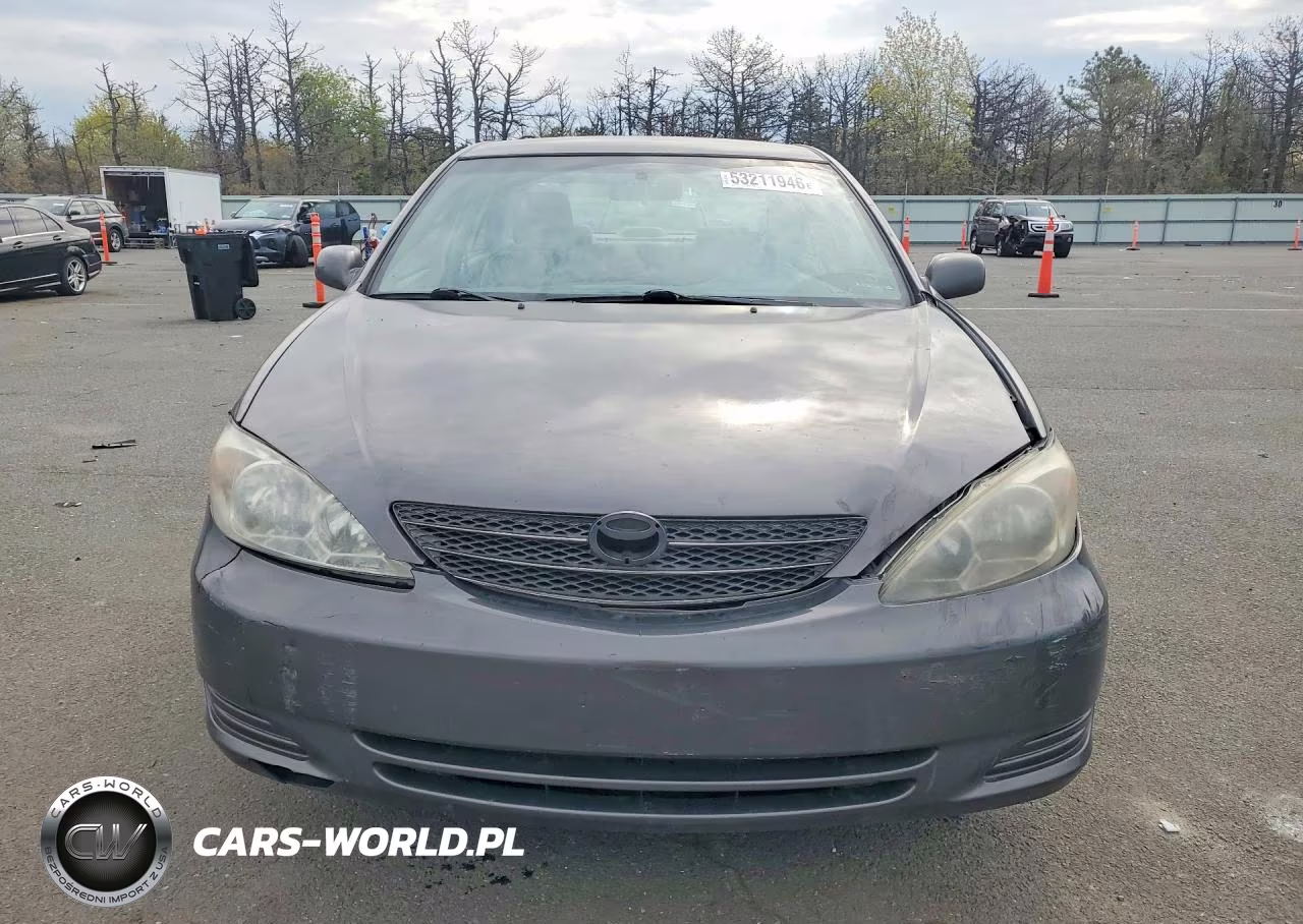 2004 Toyota Camry Le VIN:4T1BE32K14U798447 - 5