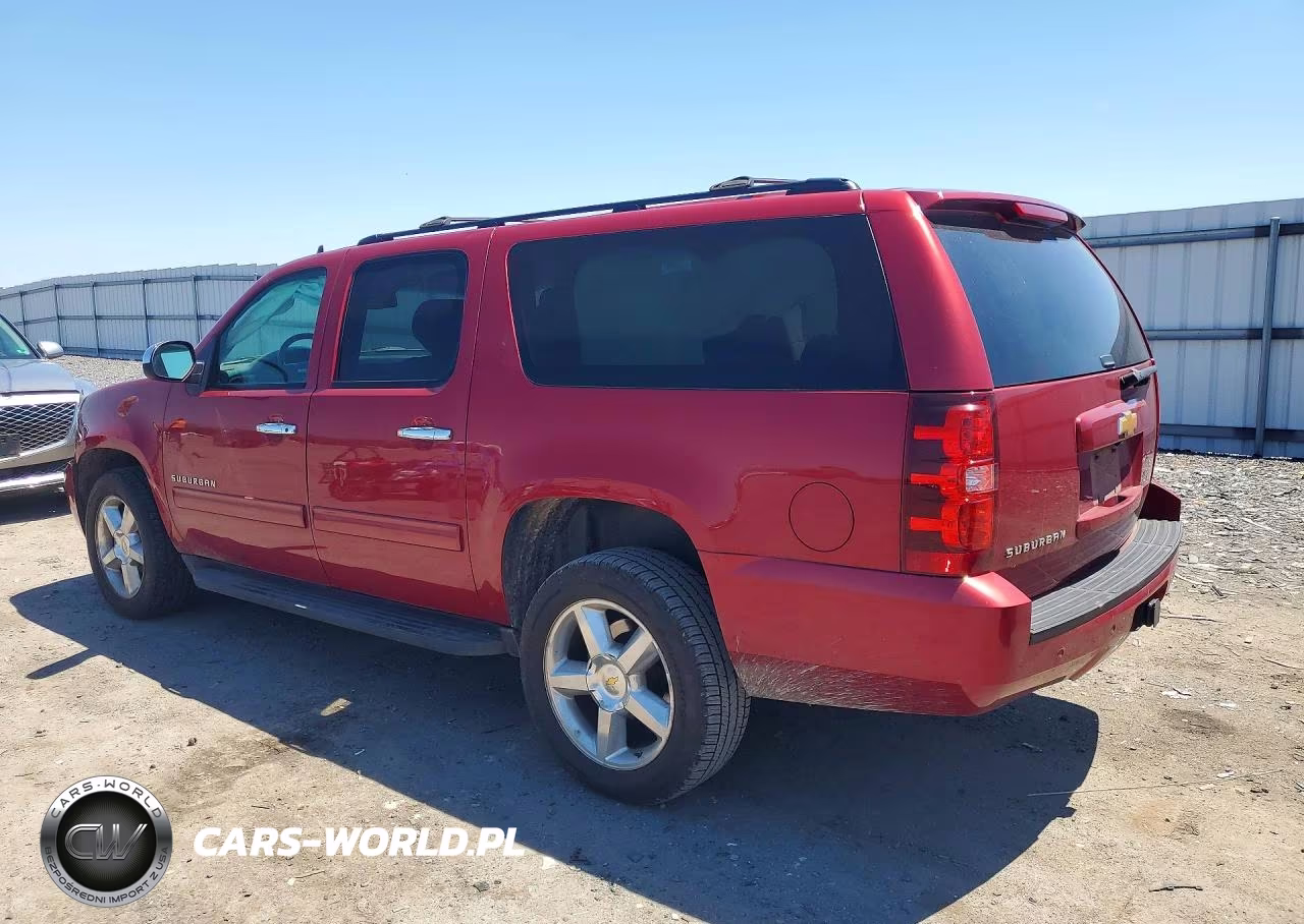 2014 Chevrolet Suburban K1500 Ls VIN:1GNSKHE72ER180017 - 2