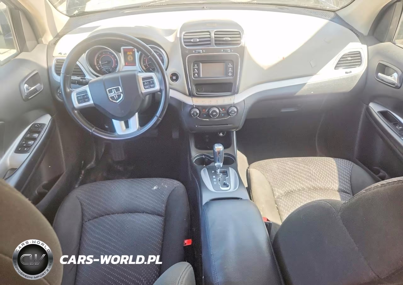 2019 Dodge Journey Se VIN:3C4PDCBB0KT820846 - 8