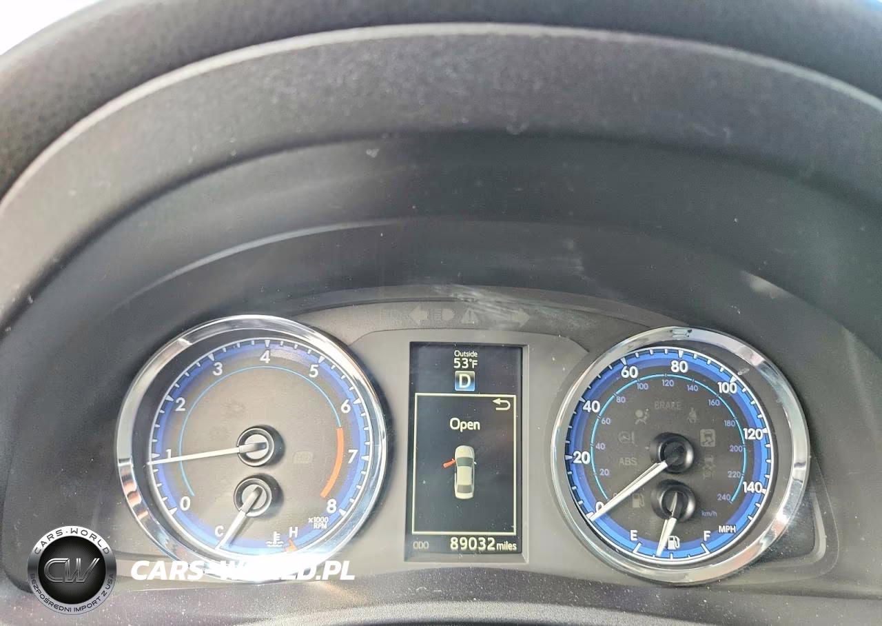 2018 Toyota Corolla Se VIN:2T1BURHE6JC000805 - 9