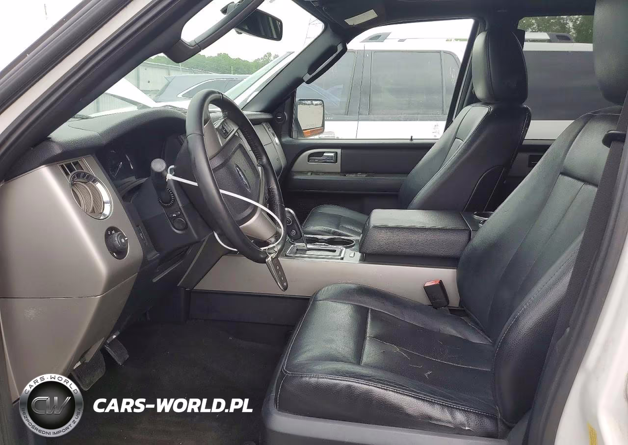 2016 Ford Expedition Limited VIN:1FMJU2AT7GEF30889 - 7