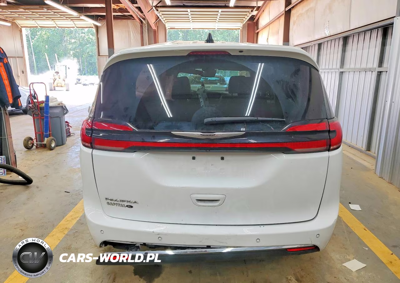 2024 Chrysler Pacifica Touring L VIN:2C4RC1BG4RR119137 - 6